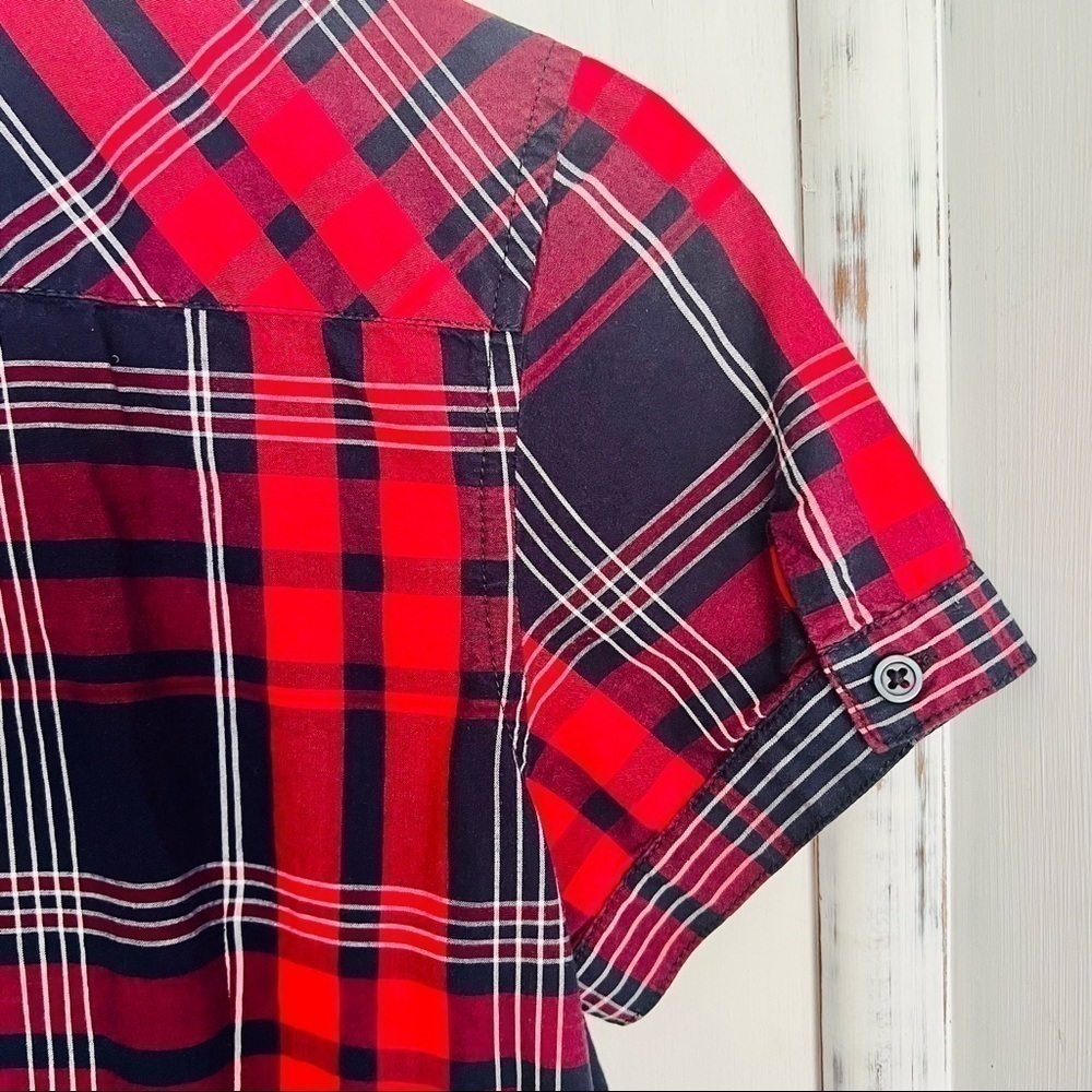 Tommy Hilfiger Plaid Button Up Collared Shirt Red and Navy Short Puffed Sleeve S - Picture 7 of 10